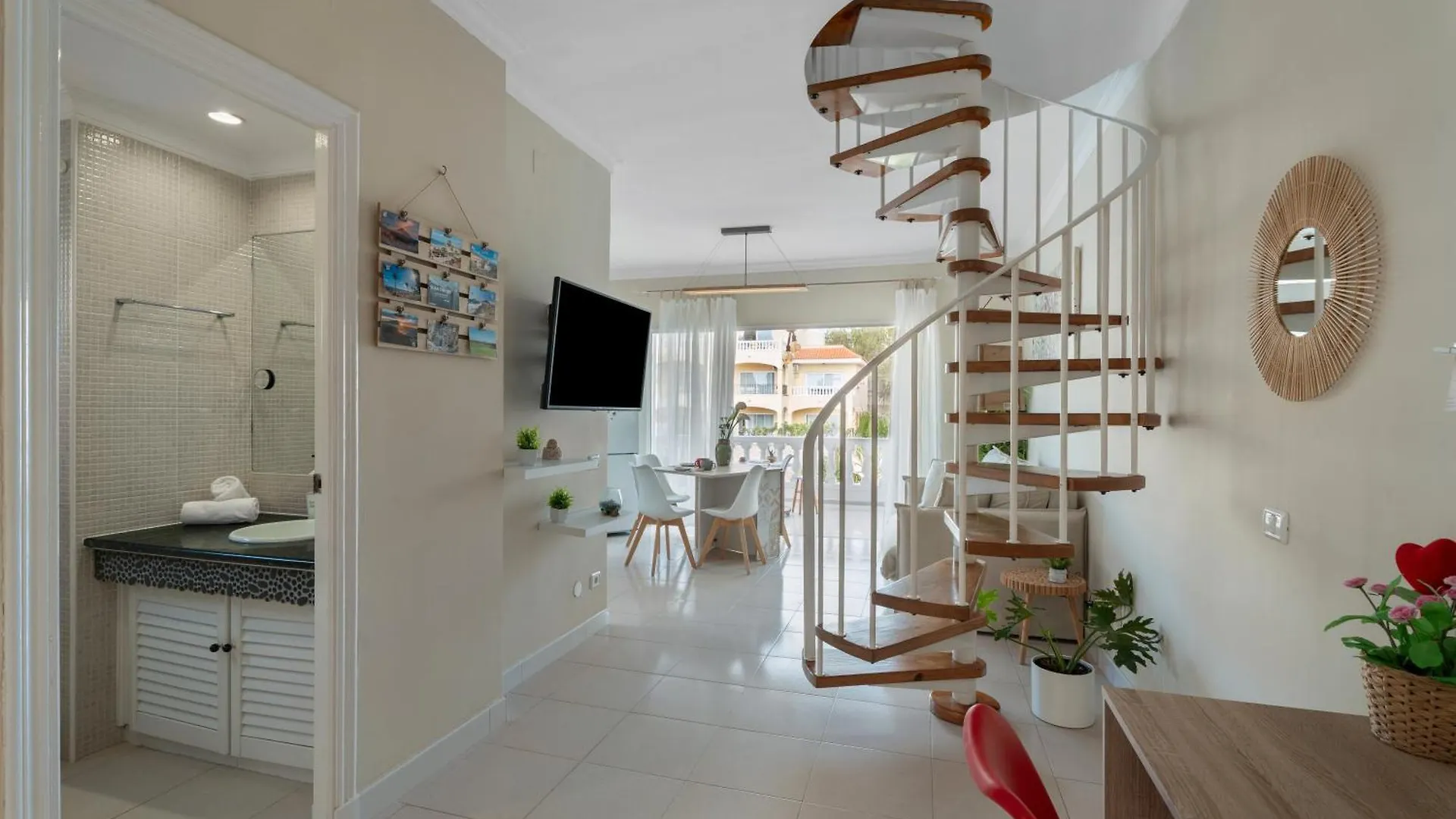 Luminoso Apartamento Con Piscina San Miguel de Abona Apartment